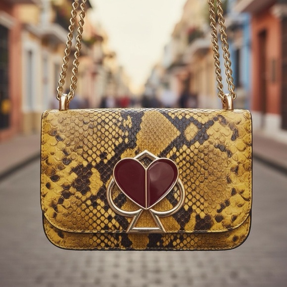 Kate Spade Nicola Crossbody Special Turn Lock Spade Clasp Collectible! HP - Picture 3 of 16